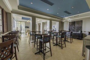 Dining - Rare Luxurious 3 Bedroom, 3 Bathroom Condo on Marco Island, FL (Marco Island)