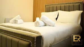 2 slaapkamers, een kluis op de kamer, een strijkplank/strijkijzer