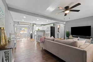 TV - Urban Escape: Artificial Beach W/Volleyball Pit (Clearwater)