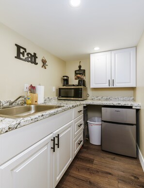 Fridge, microwave, stovetop, coffee/tea maker - Pocatello Vacation Rental w/ Mountain Views! (Pocatello)