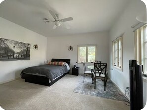 2 soverom, strykejern/-brett, wi-fi og sengetøy