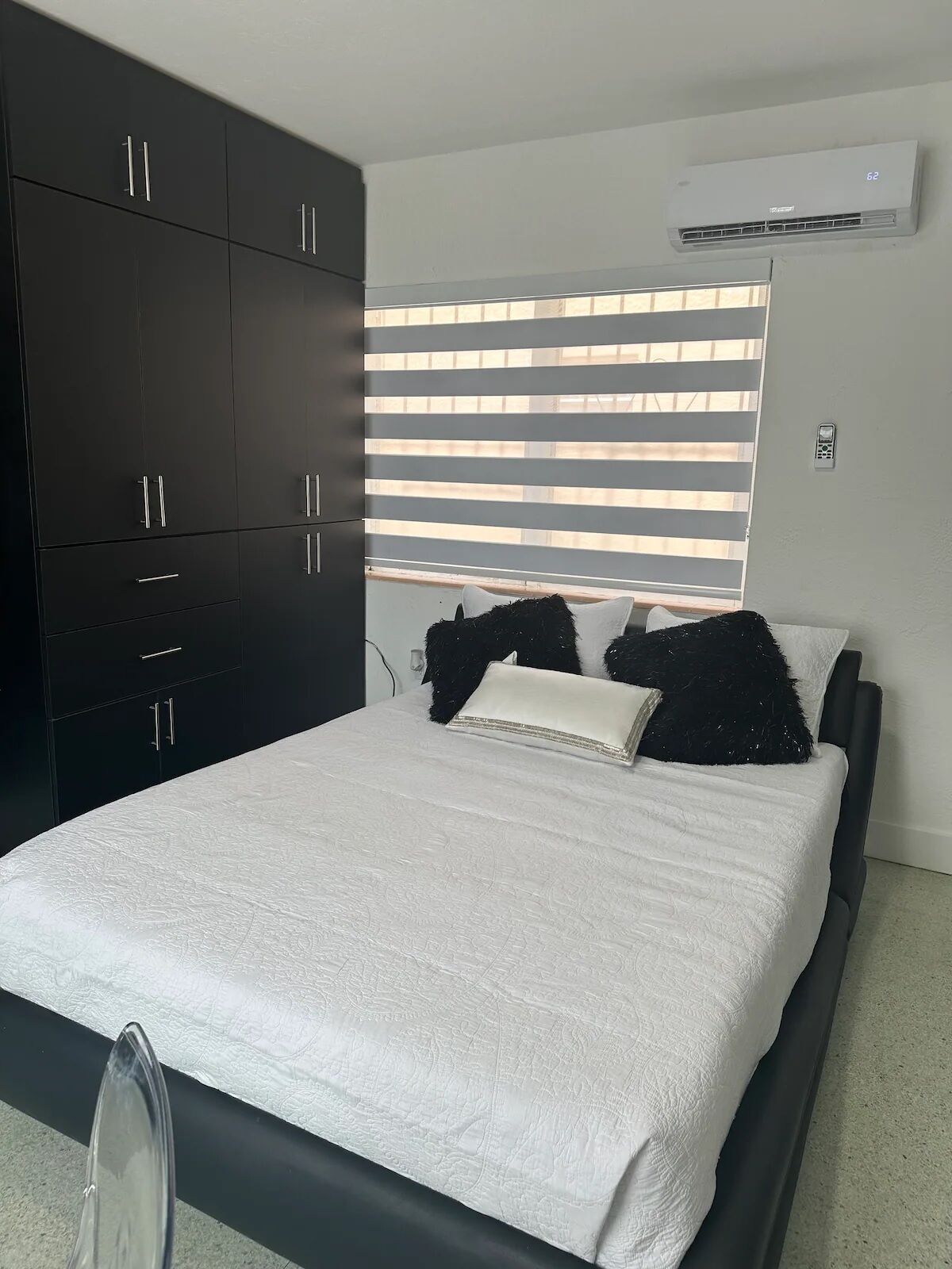 1 bedroom, iron/ironing board, Internet