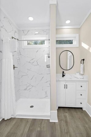 Hair dryer - The Grove on Margrave | Downstairs Duplex | 3BR2BA (Columbia)