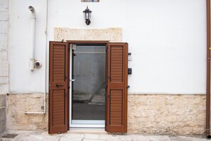 تفاصيل الفندق من الخارج