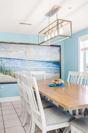 Dining - The Bayside Oasis at Ocean Bliss | Boardwalk (Ocean City)
