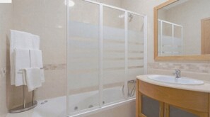 Apartment, 2 Bedrooms, Balcony, Pool View | Bathroom - Elegant Encosta Orada 2 Bedroom Albufeira Apartment With Pool View Sleeps 5 (Albufeira)