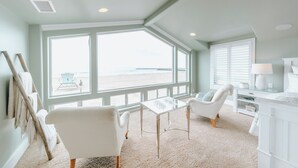 Interior - Luxurious Oxnard Ocean Oasis | Beachfront (Oxnard)