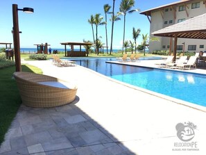 Apartment | Pool | 2 outdoor pools - La Fleur Polinésia Residence & Resort (Ipojuca)