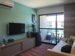 아파트 | 거실 공간 | TV