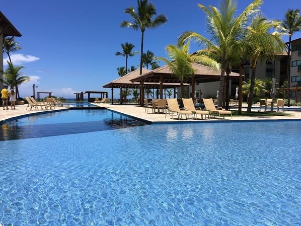 Apartment | Pool | 2 outdoor pools