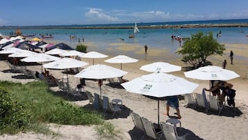 Apartamento | Praia | Na praia, areia branca