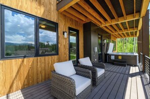 Terrace/patio - Welcome to Moose Tracks – Your Luxurious Mountain Escape in Colorado! (Fraser)