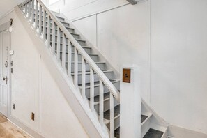 Interior - Near Hiking Trails: Central Emporium Home (Emporium)