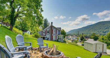 Near Hiking Trails: Central Emporium Home