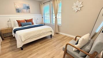 3 bedrooms, iron/ironing board, internet, bed sheets