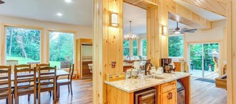 Resting Eagle Cabin w/ Mtn Views in PA Wilds