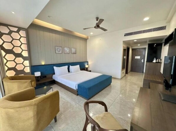 Family Suite, City View