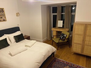 2 Schlafzimmer, Bügeleisen/Bügelbrett, WLAN, Bettwäsche