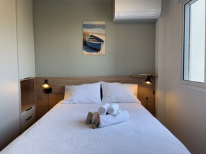 Apartment | Blackout curtains, iron/ironing board, free WiFi - Vivaz Prime Laguna (São Paulo)