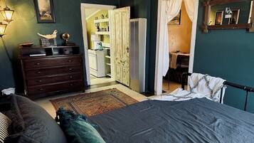 House, Mountain View | Iron/ironing board, free WiFi