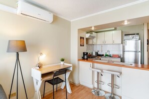 Private kitchen - Historic center of Santiago: steps away from La Moneda and the Metro | AC (Santiago)