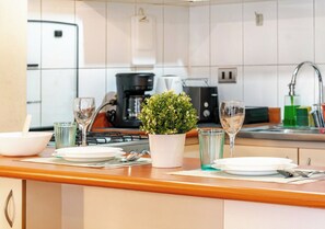 Private kitchen - Historic center of Santiago: steps away from La Moneda and the Metro | AC (Santiago)