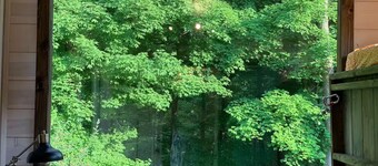 The Oculus Tinyhouse at Innisfree Farms