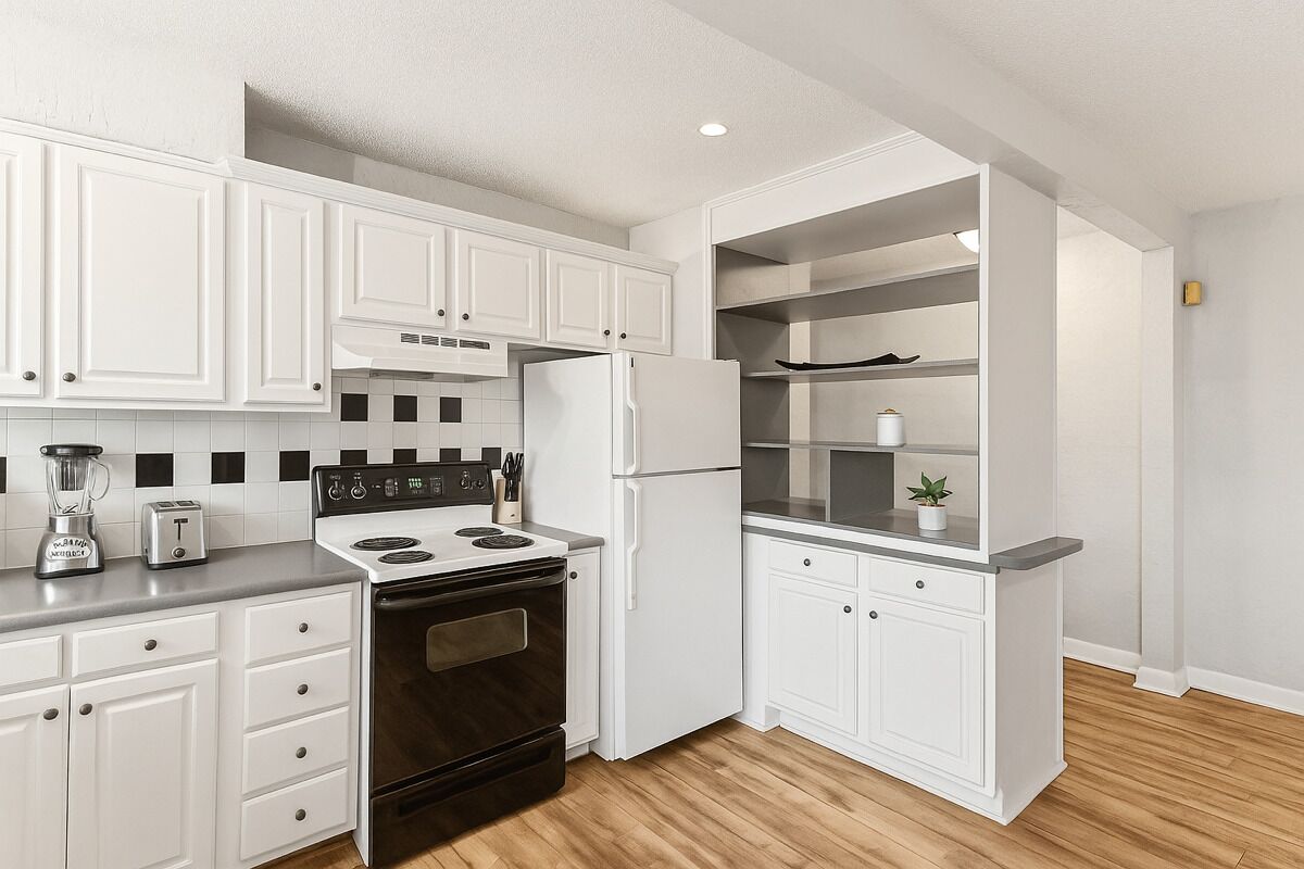 Refrigerador, microondas, horno y lavavajillas 