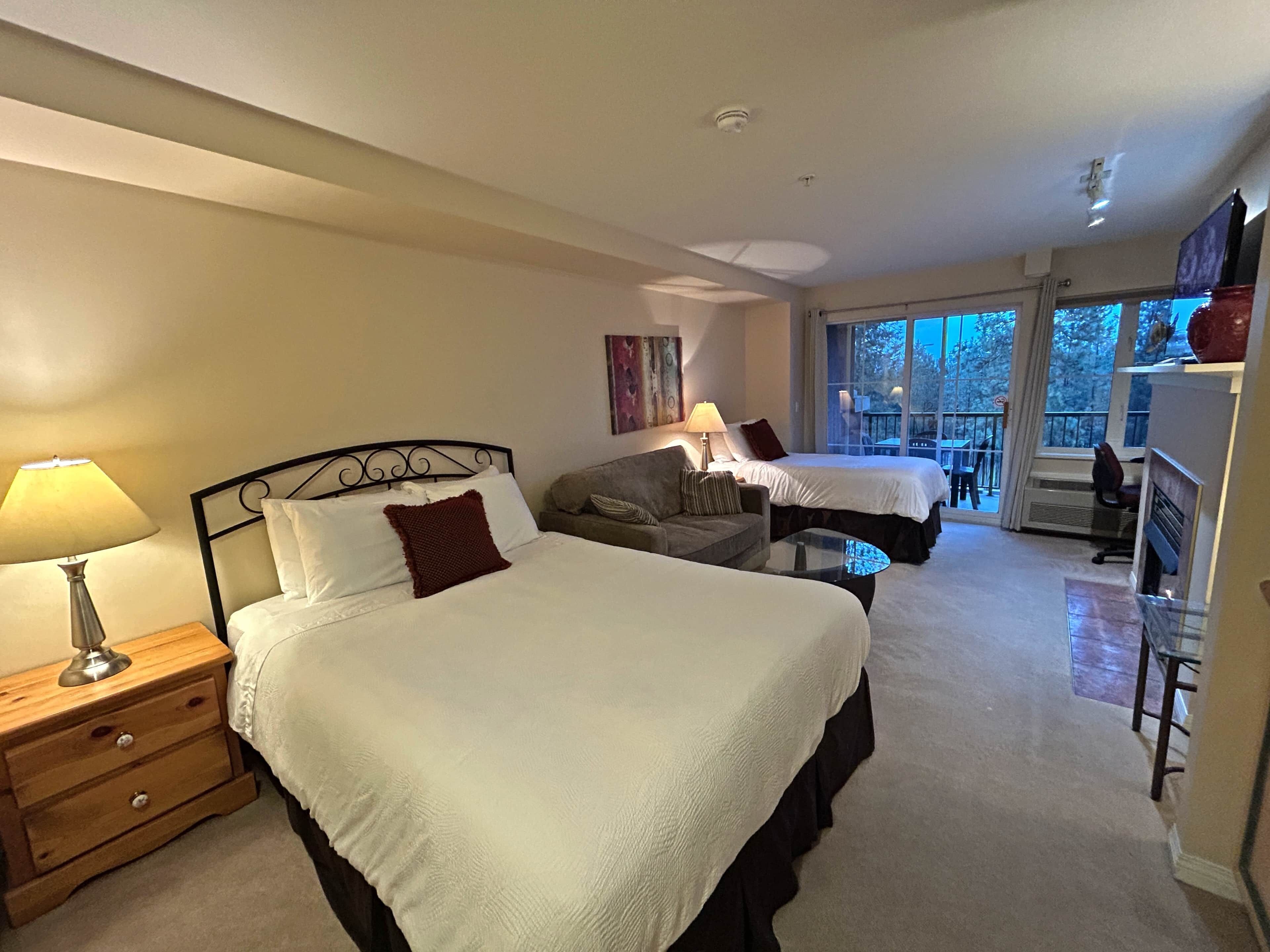 Fer et planche à repasser, Wi-Fi, draps fournis