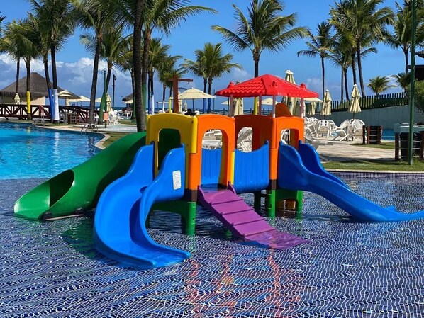 Apartment | Pool | Outdoor pool