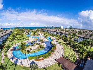 Apartment | Pool | Outdoor pool - Beach Class Muro Alto Resort (Ipojuca)
