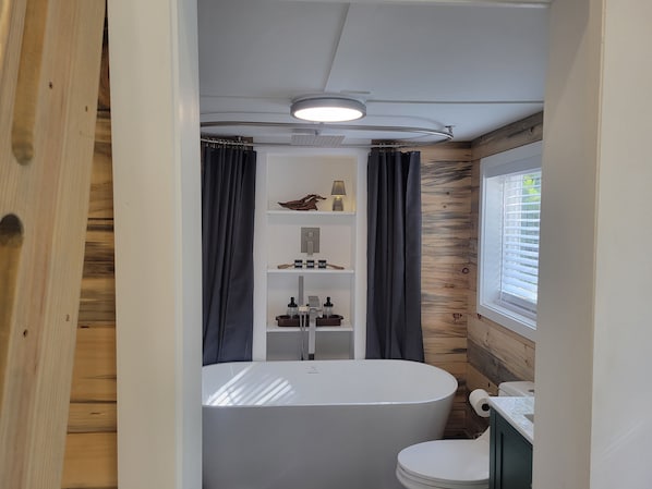 Towels, soap, toilet paper