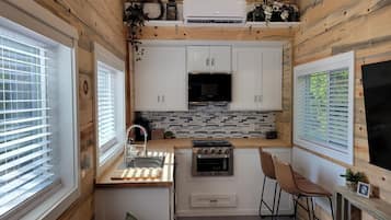 Microwave, oven, stovetop