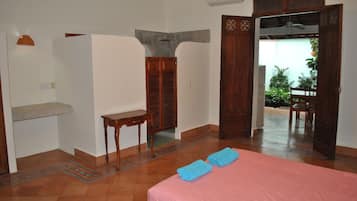 Internet, bed sheets