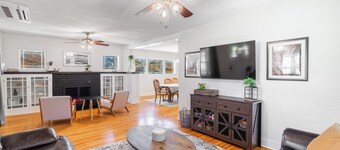 
Historic Brick Home • Sleeps 11 • 2 blocks from downtown!