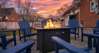 Historic Brick Home • Sleeps 11 • 2 blocks from downtown • Hot Tub!