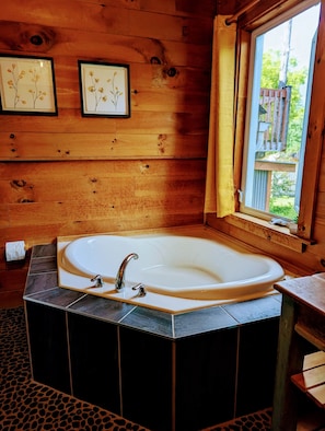 Hair dryer, towels, soap, shampoo - Private Escape For 2 (Wakefield)