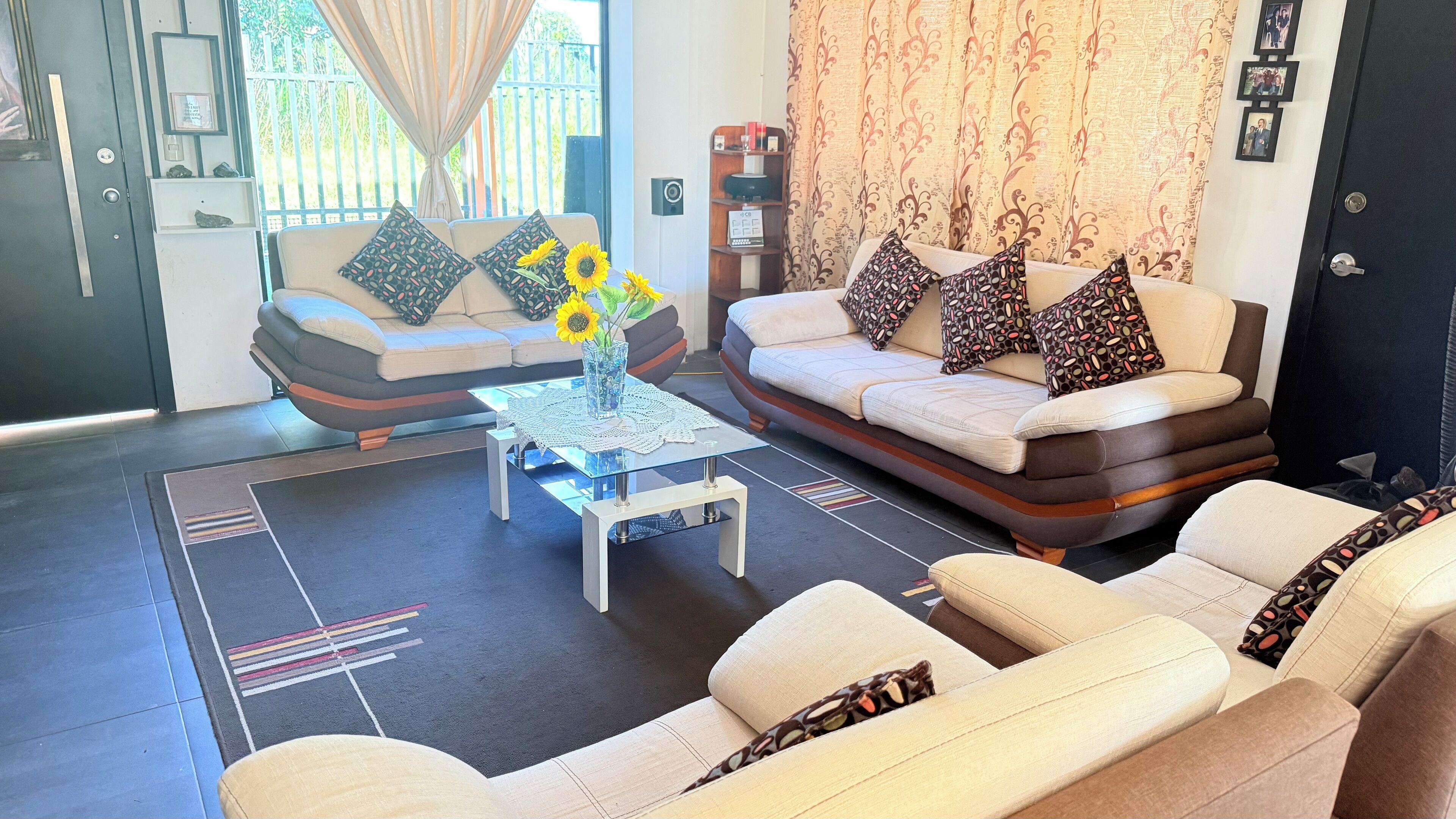 Smart-TV, videospill, DVD-spiller og bøker