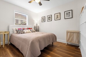 2 bedrooms, desk, iron/ironing board, travel cot