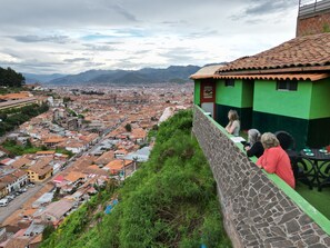 Property grounds - The green house (Cusco)