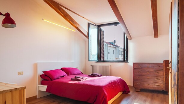 Imagen sin descripción, 1 de 11, botón