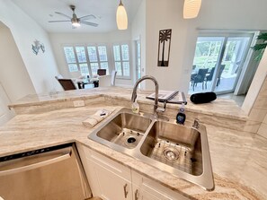 Interior - TOP FLORIDA's Villa Charming, a sparkling oasis in Cape Coral (Cape Coral)