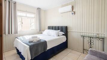 Basic Apartment | 3 bedrooms, free WiFi