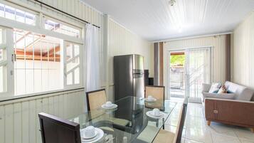 Apartamento básico | Opções para refeição