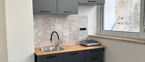 雙人房, 庭園景 | 私人廚房 | 電熱水壺