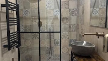 Double Room | Bathroom