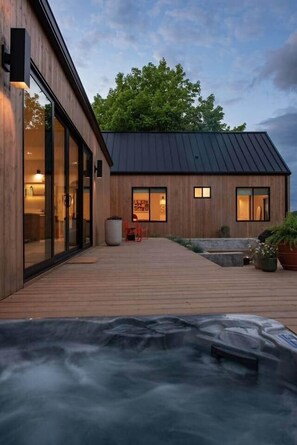 Terrace/patio - Modern Luxe Barn House w Hot Tub (Gilmer County)