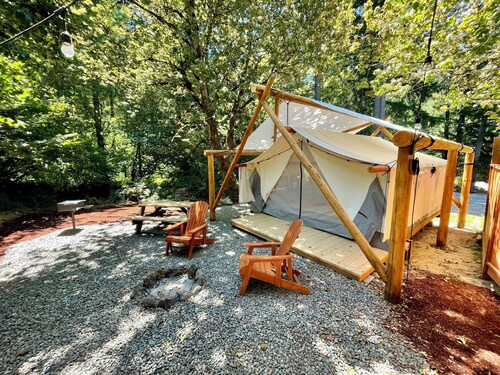 Umpqua National Forest Glamping Tent Pioneer - Near Crater Lake & Umpqua Hot Springs