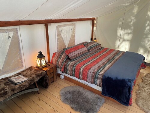 Umpqua National Forest Glamping Tent Explorer - Near Crater Lake & Umpqua Hot Springs