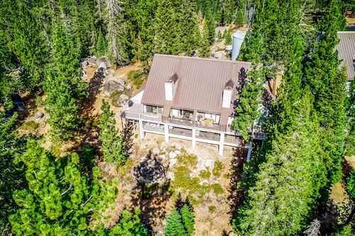 Eagle's Nest - Condo in Huntington Lake